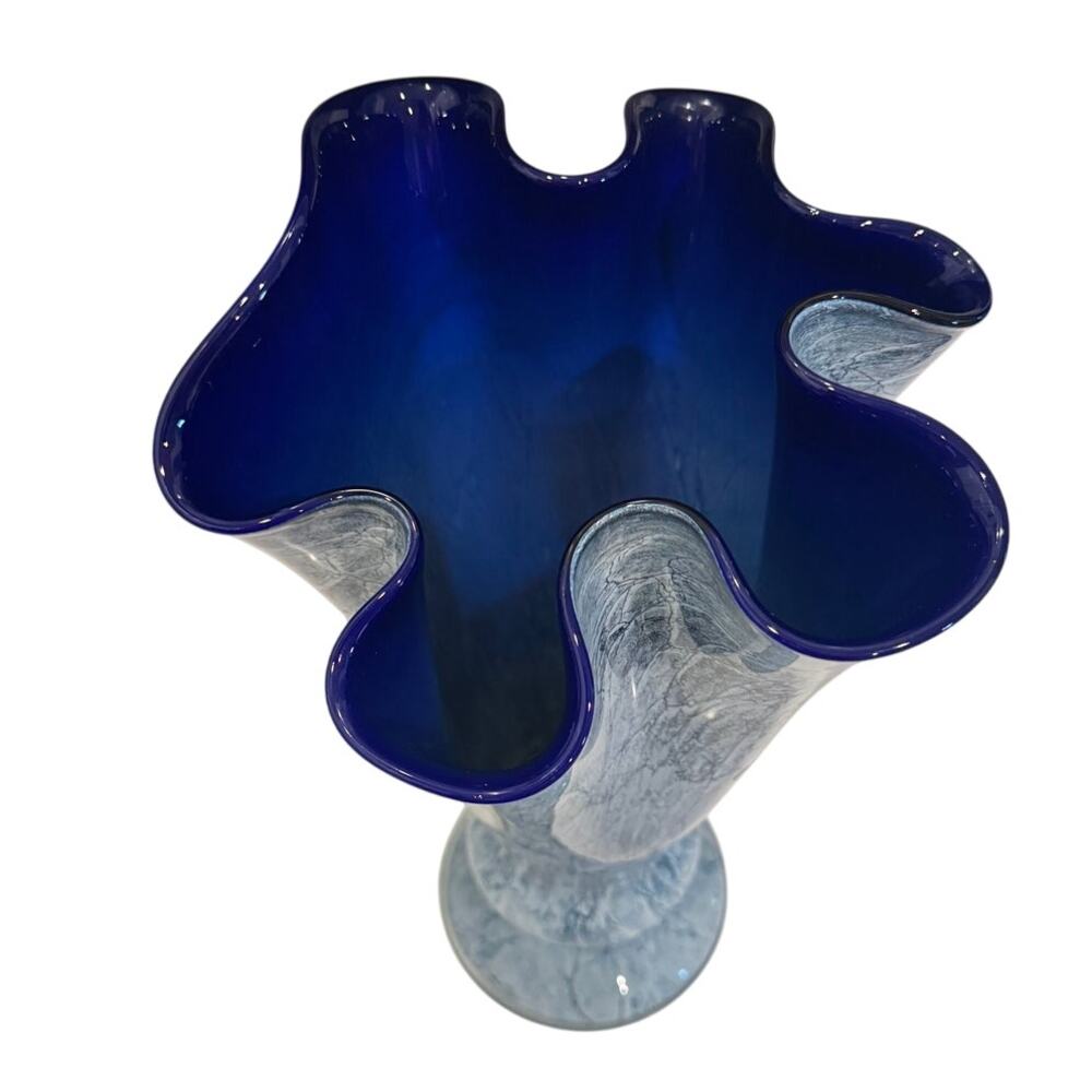 Krosno Jozefina Blue Marbled Vase Glass Triple Cased Handkerchief - Picture 3 of 9